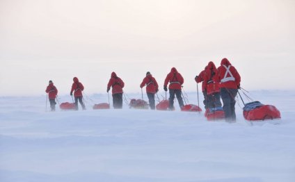 Первая Экспедиция на Северный Полюс Лыжах